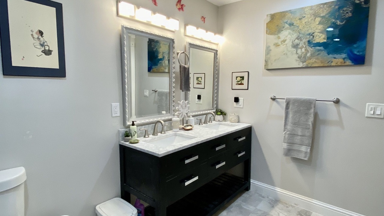 Photo of Bathroom in Fair Play