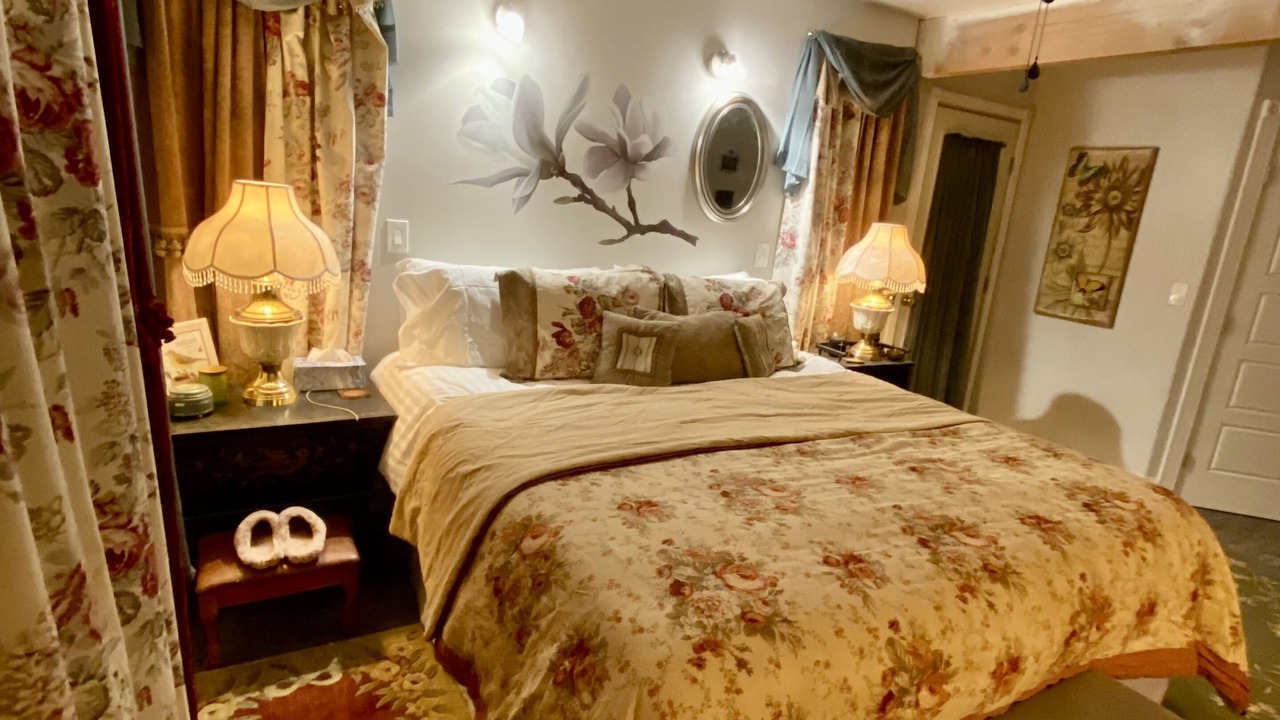 Photo of Bedroom in Fair Play