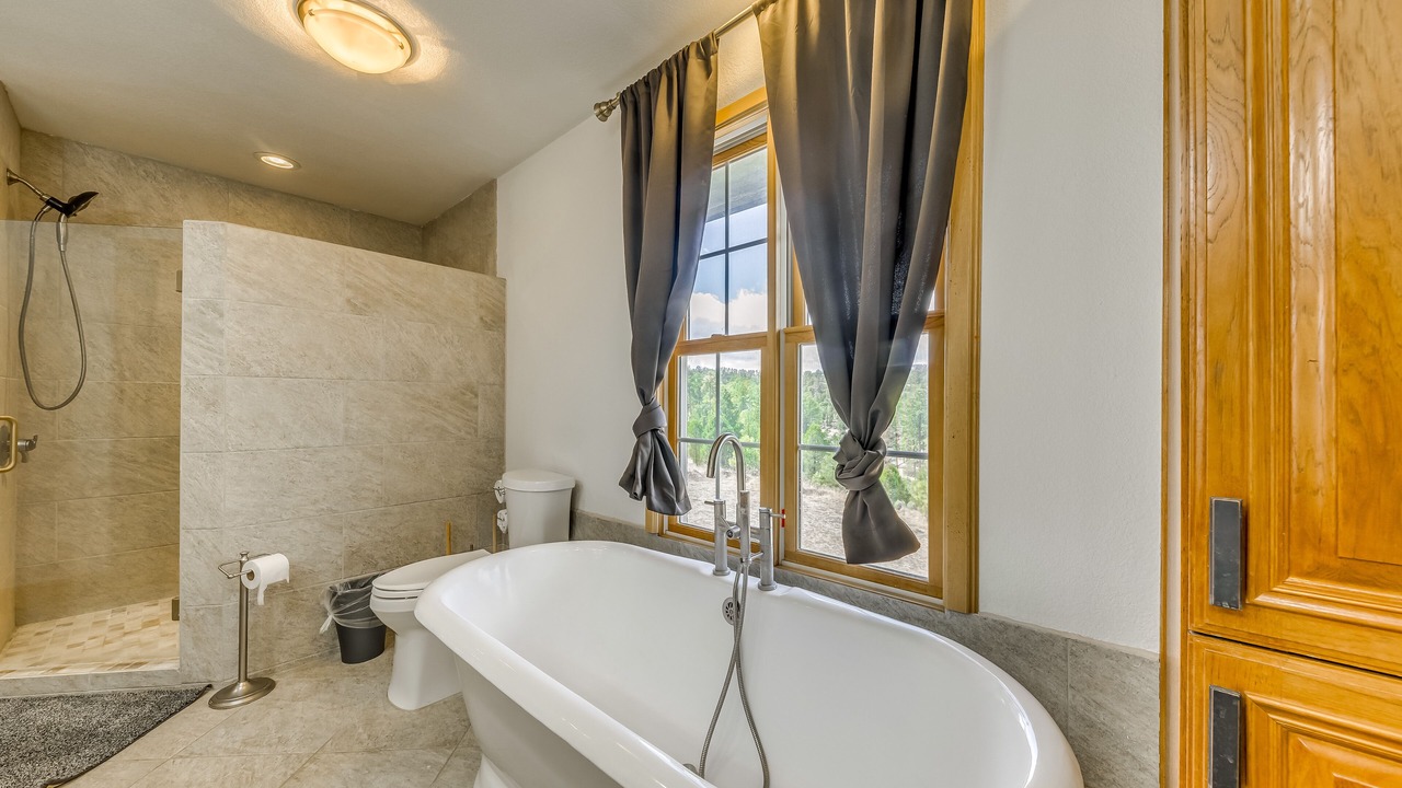 Photo of Bathroom in Alto