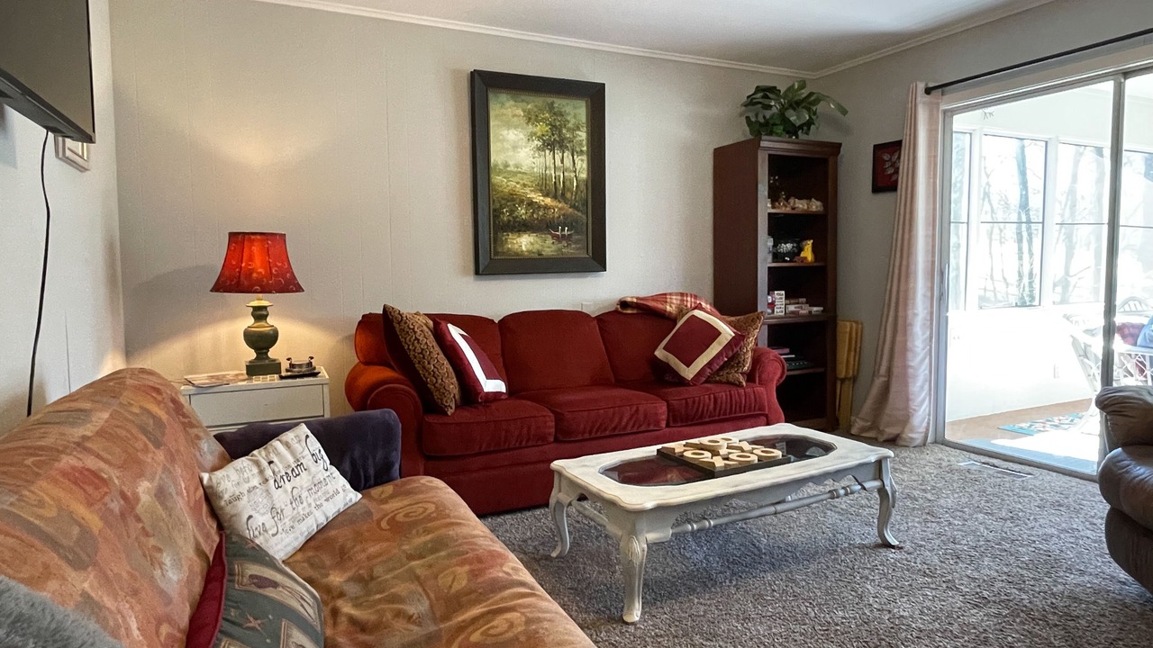 Photo of Livingroom in Hot Springs Village