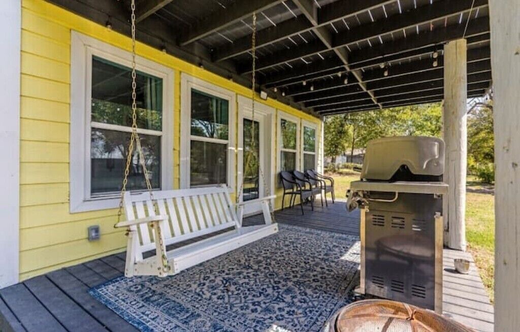 Photo of Outdoor in Quinlan