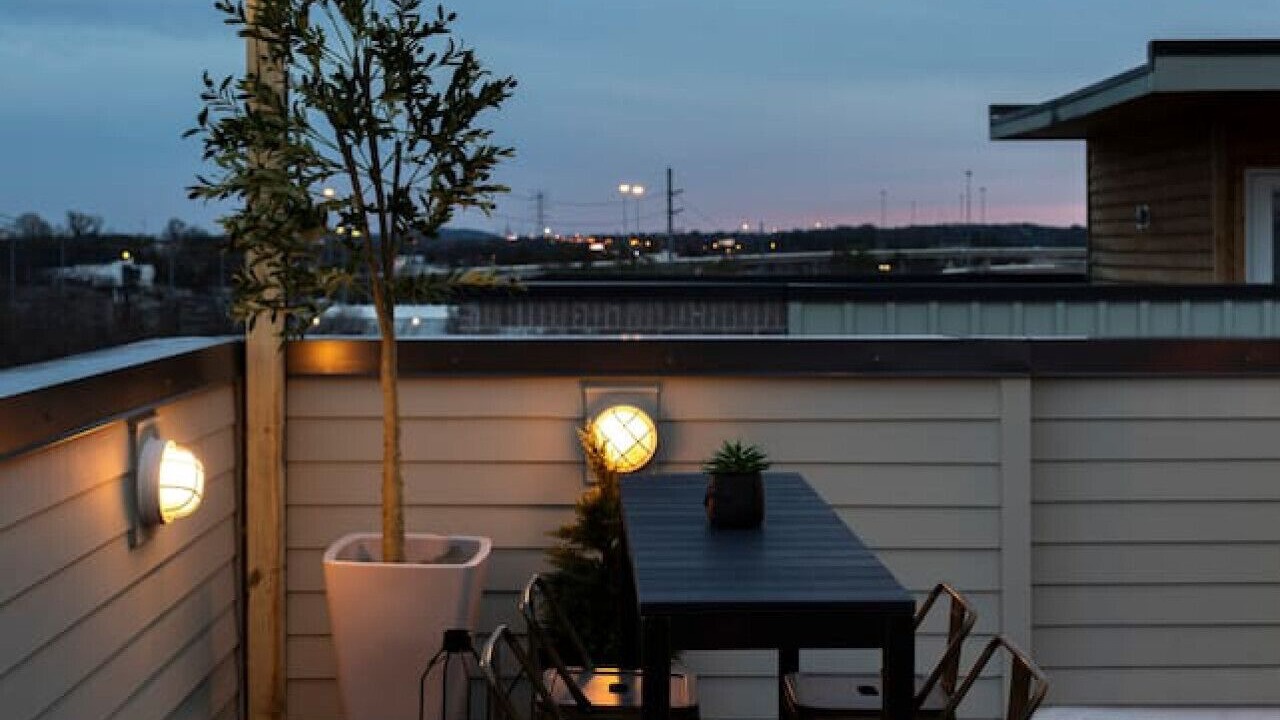 Photo of Others in Berry Hill