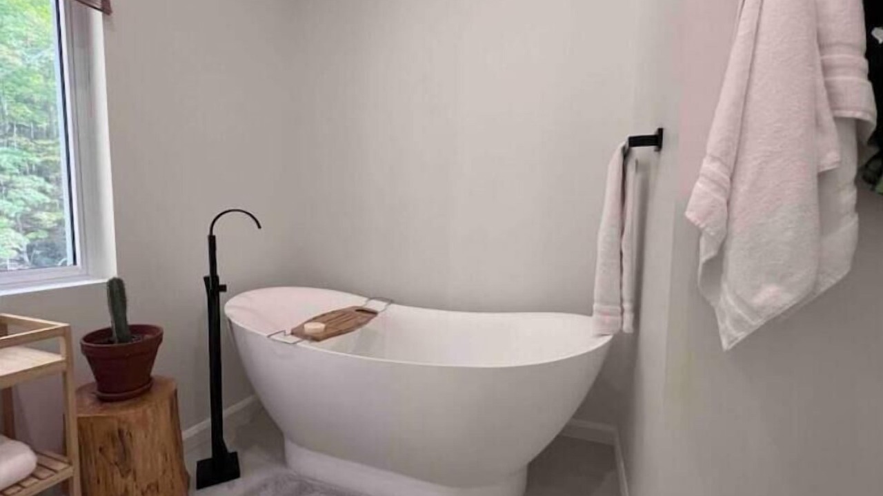Photo of Bathroom in Carnarvon