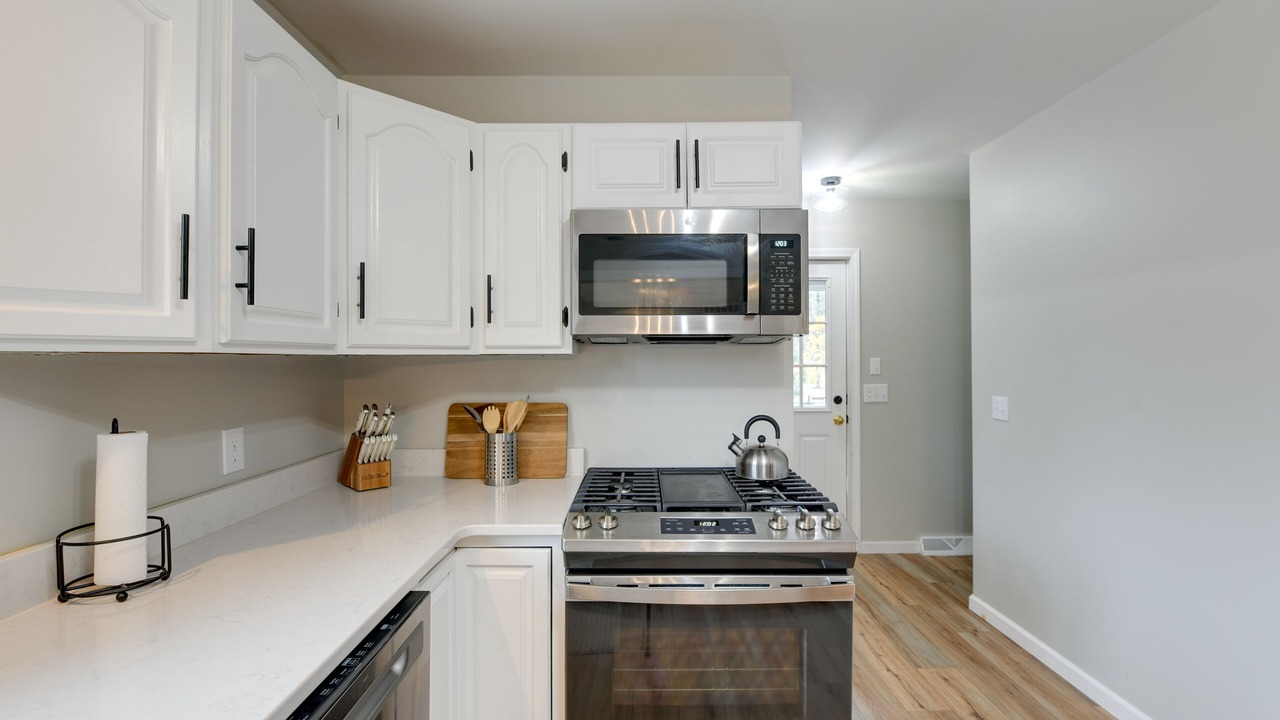 Photo of Kitchen in East Aurora