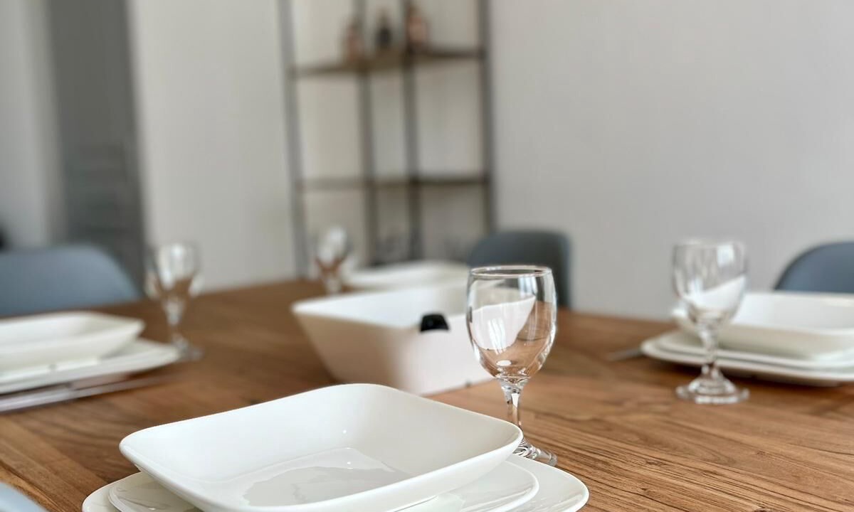 Photo of Others in La Haye