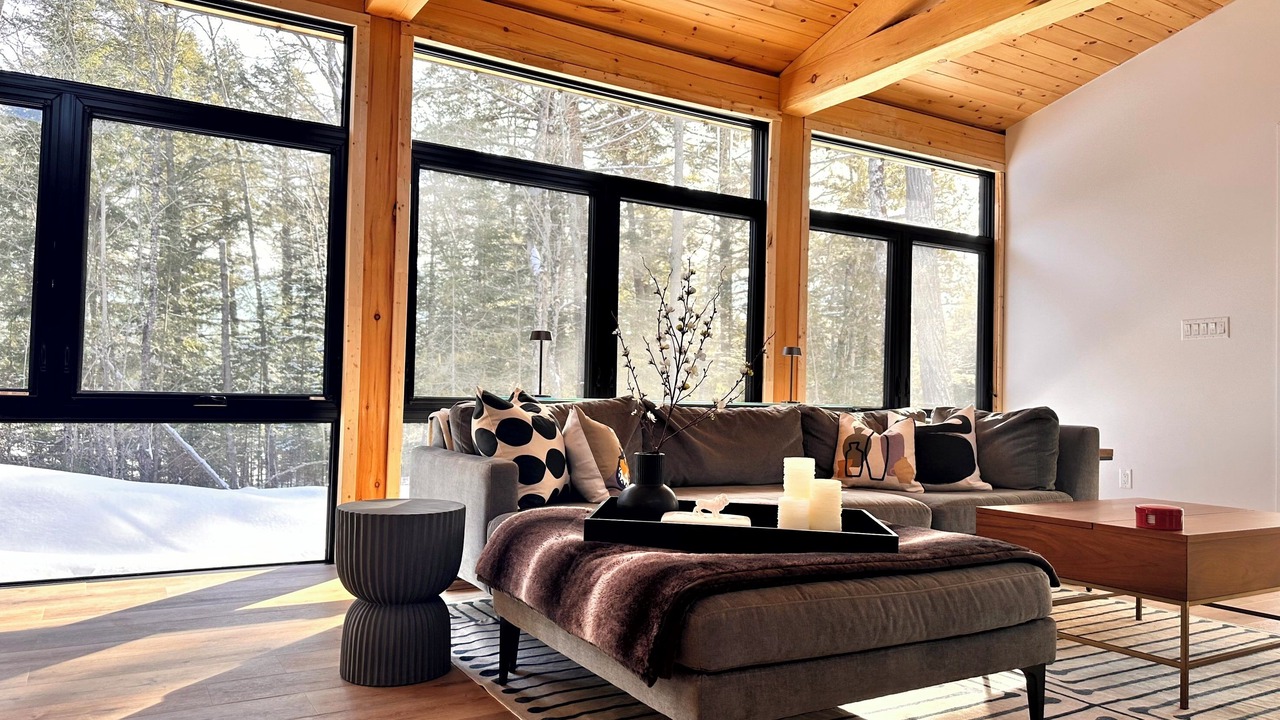 Photo of Livingroom in Novar