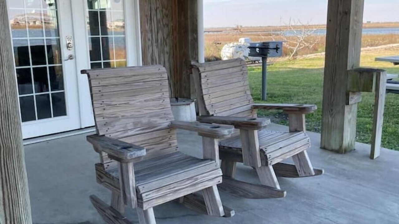 Photo of Patio Balcony in Hitchcock