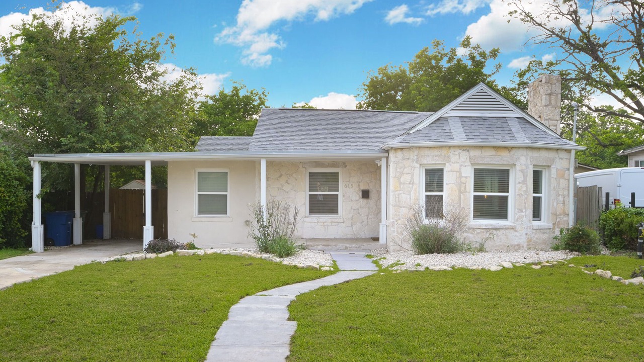 Photo of Outdoor in Near East Side