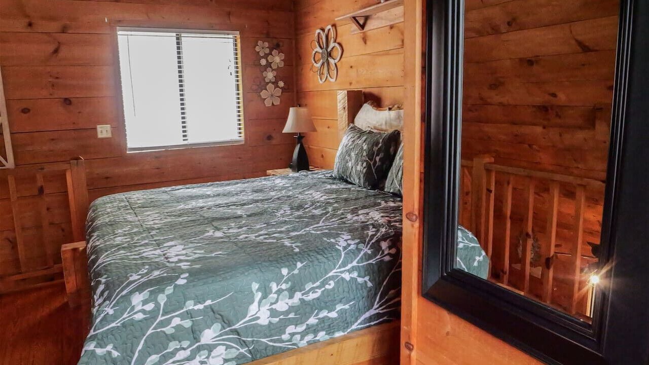 Photo of Bedroom in Sautee Nacoochee