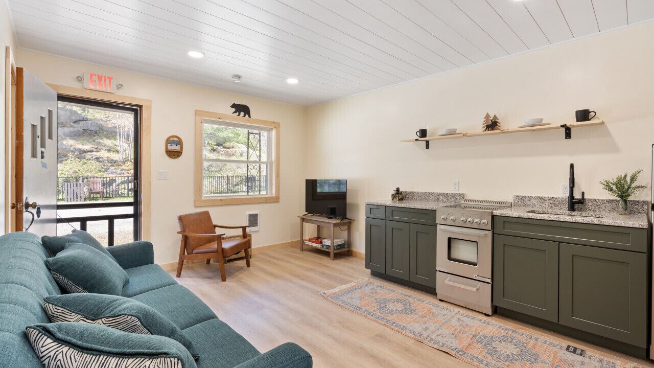 Photo of Livingroom in Holderness