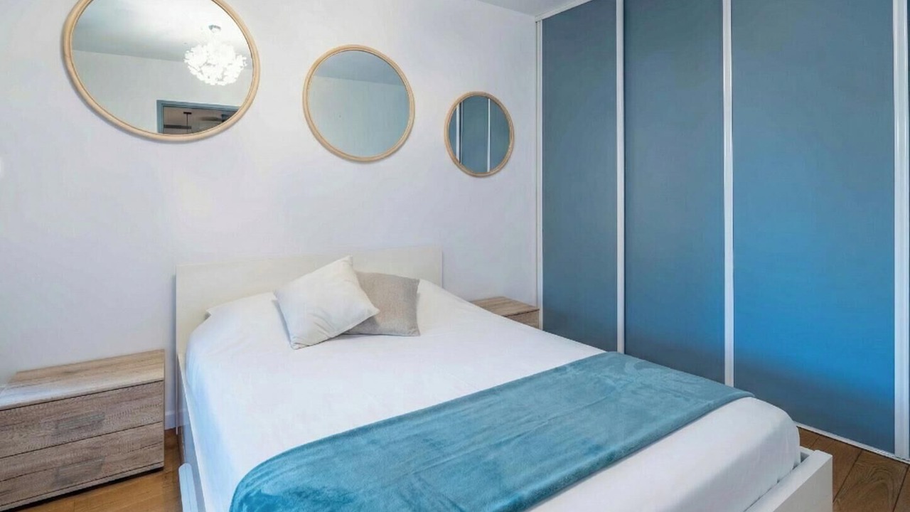 Photo of Bedroom in Issy-les-Moulineaux