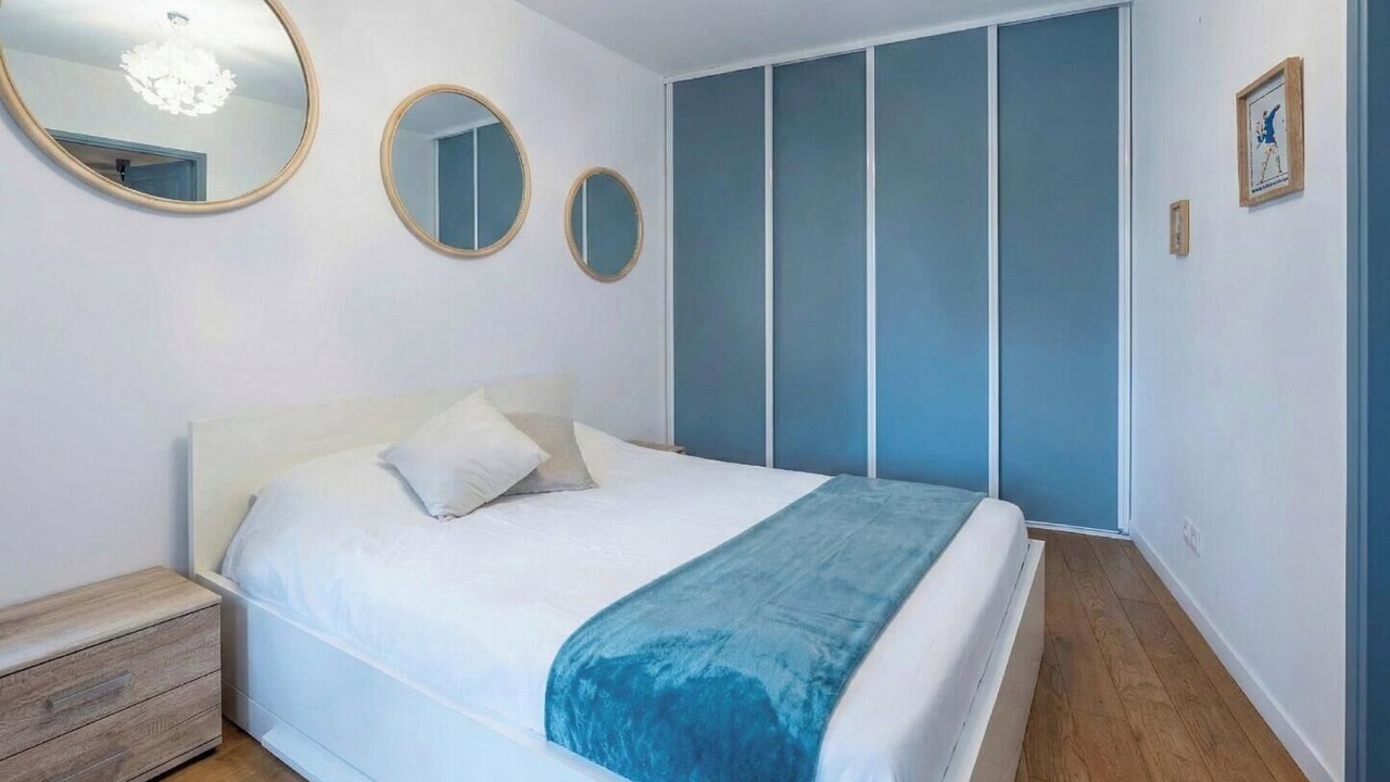 Photo of Bedroom in Issy-les-Moulineaux