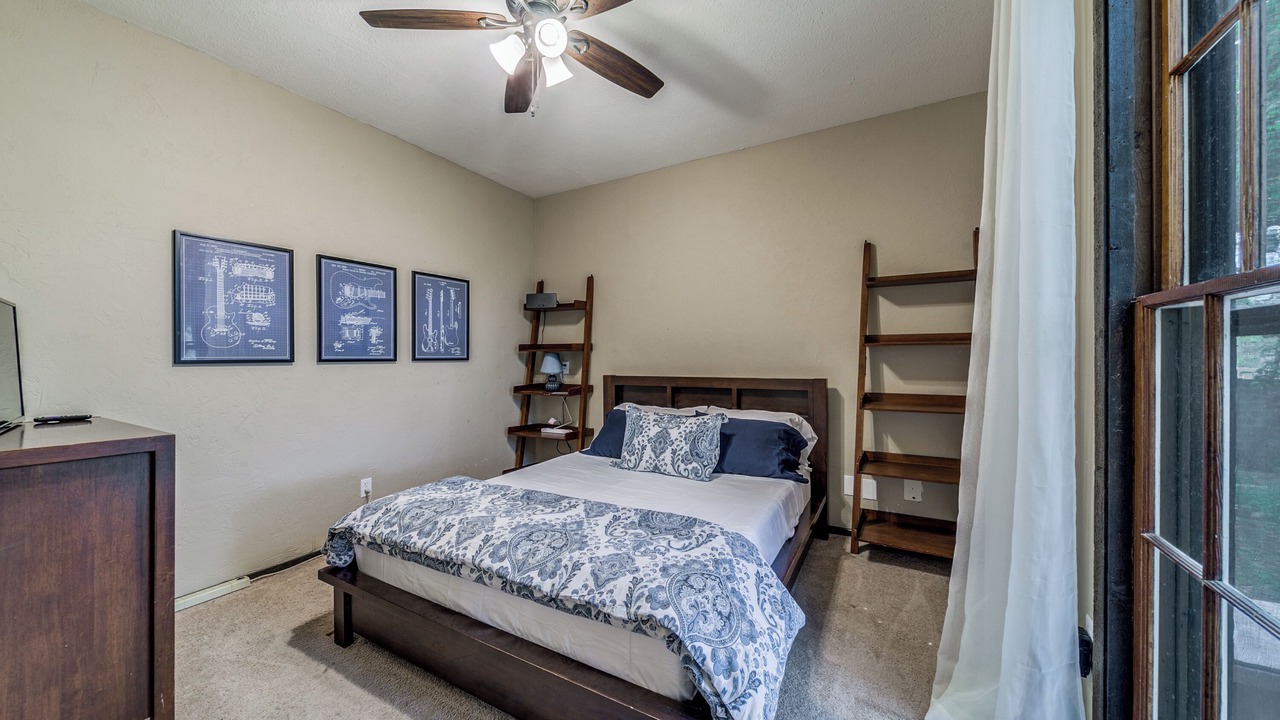 Photo of Bedroom in North San Antonio - SAT