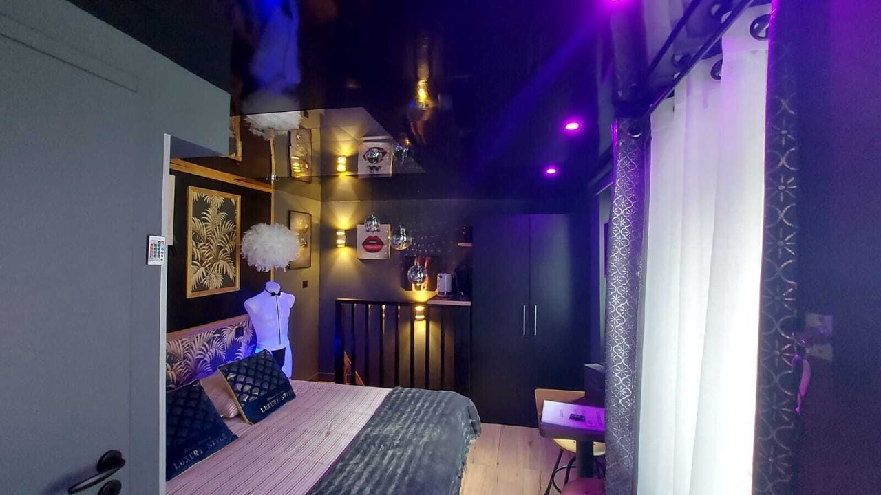 Photo of Bedroom in Honfleur