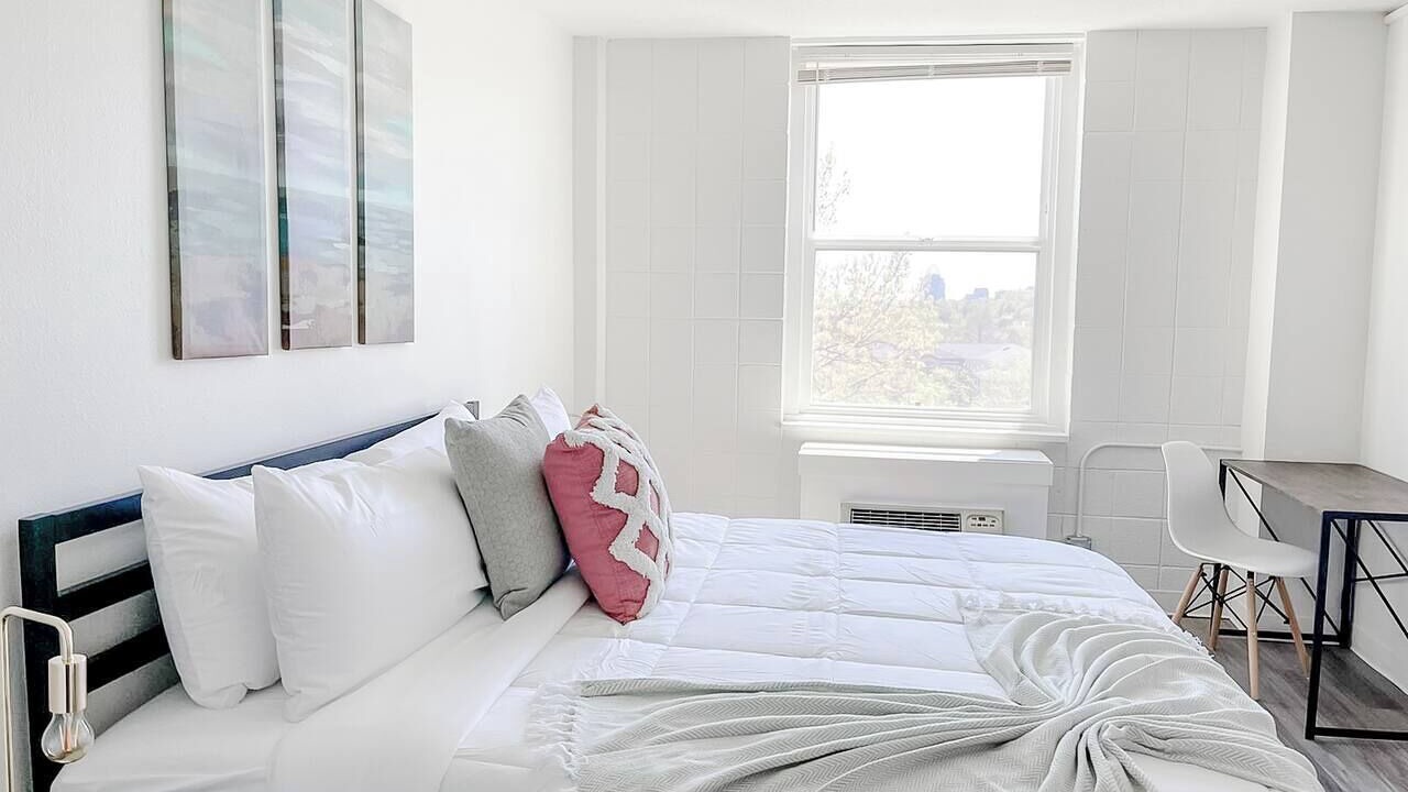 Photo of Bedroom in Corryville