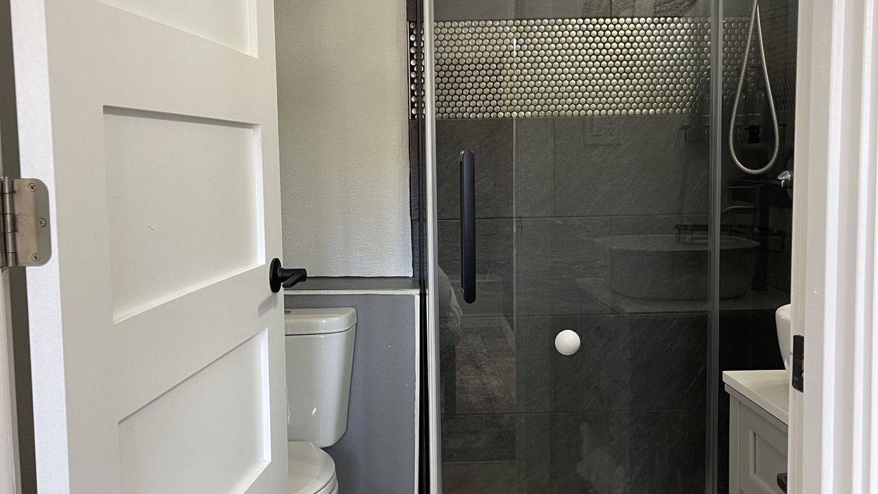 Photo of Bathroom in Indianola