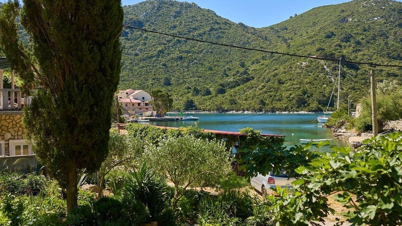 Photo of Others in Okuklje