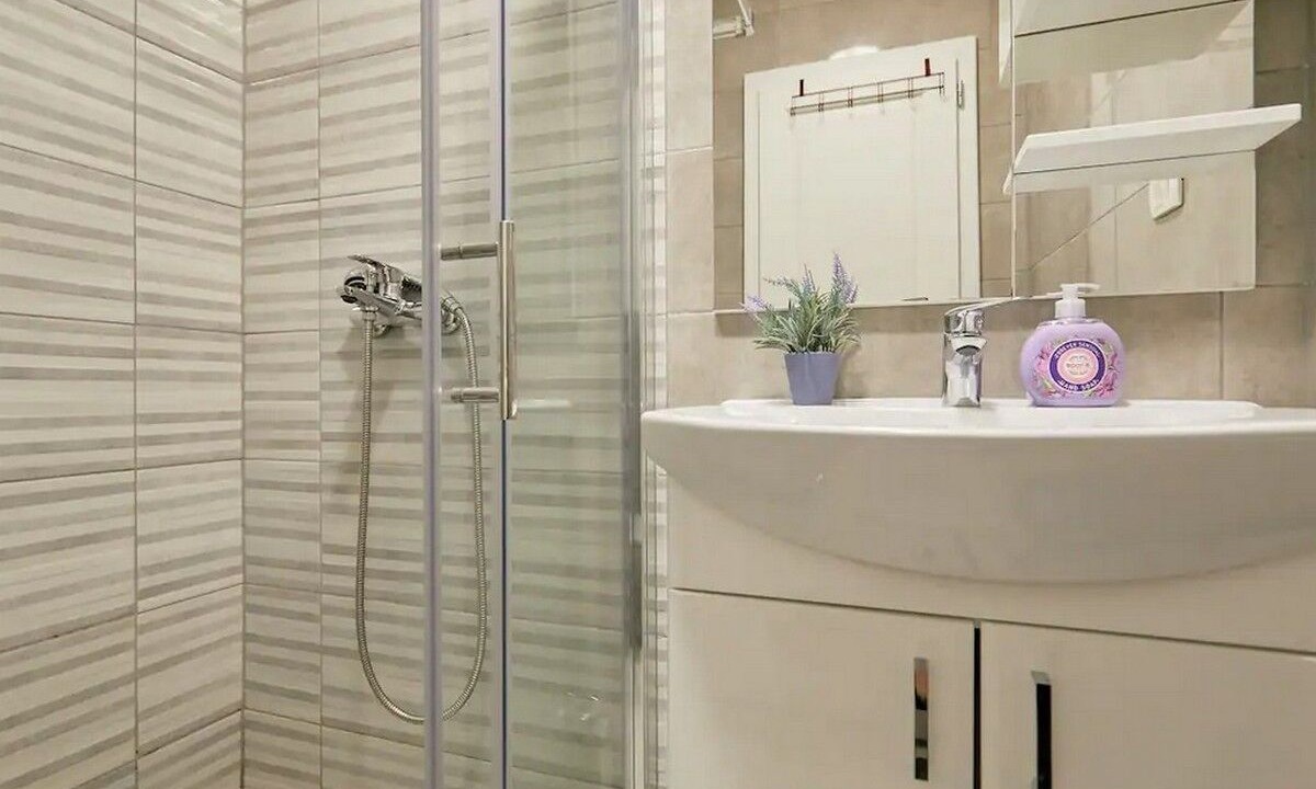 Photo of Bathroom in Sobra