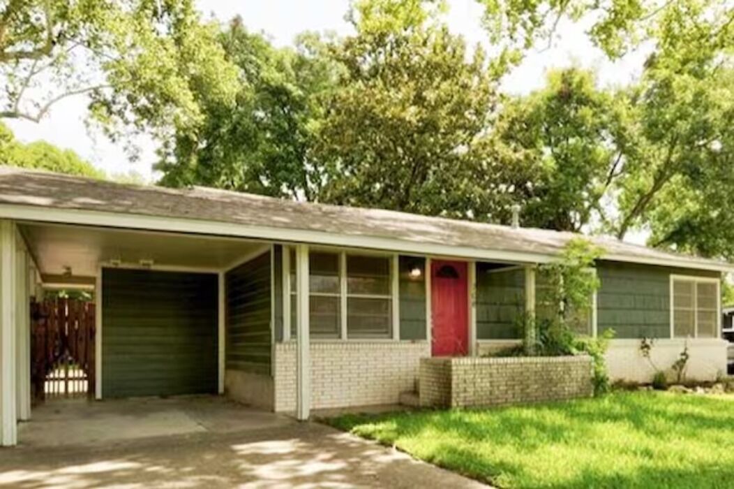 Photo of Outdoor in Highland