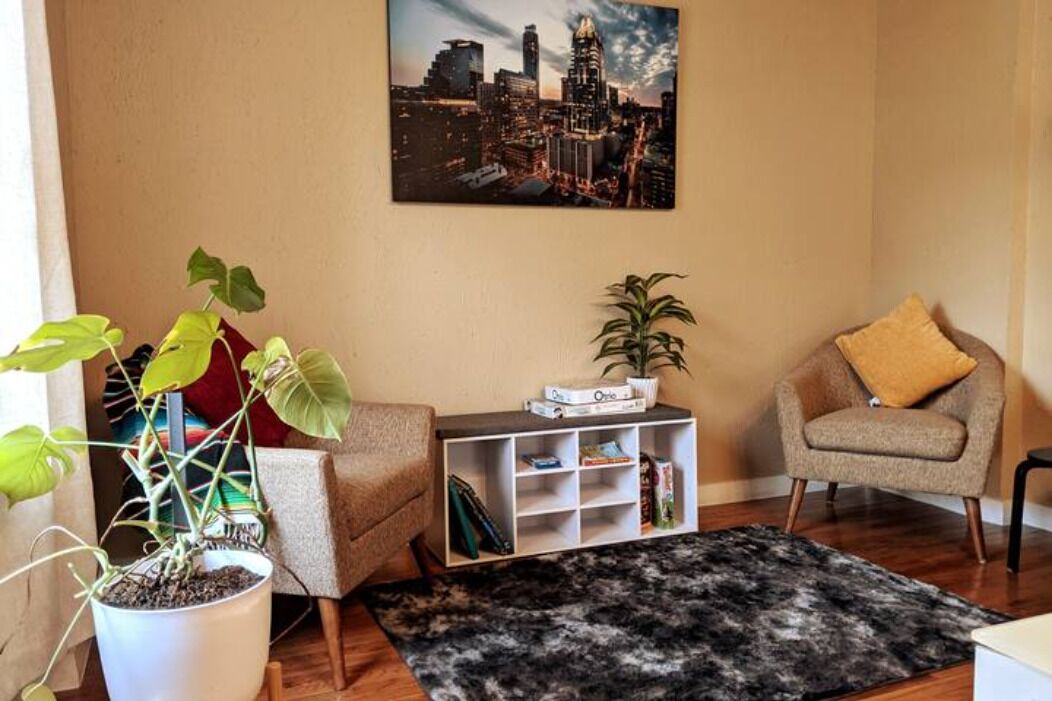 Photo of Livingroom in Highland