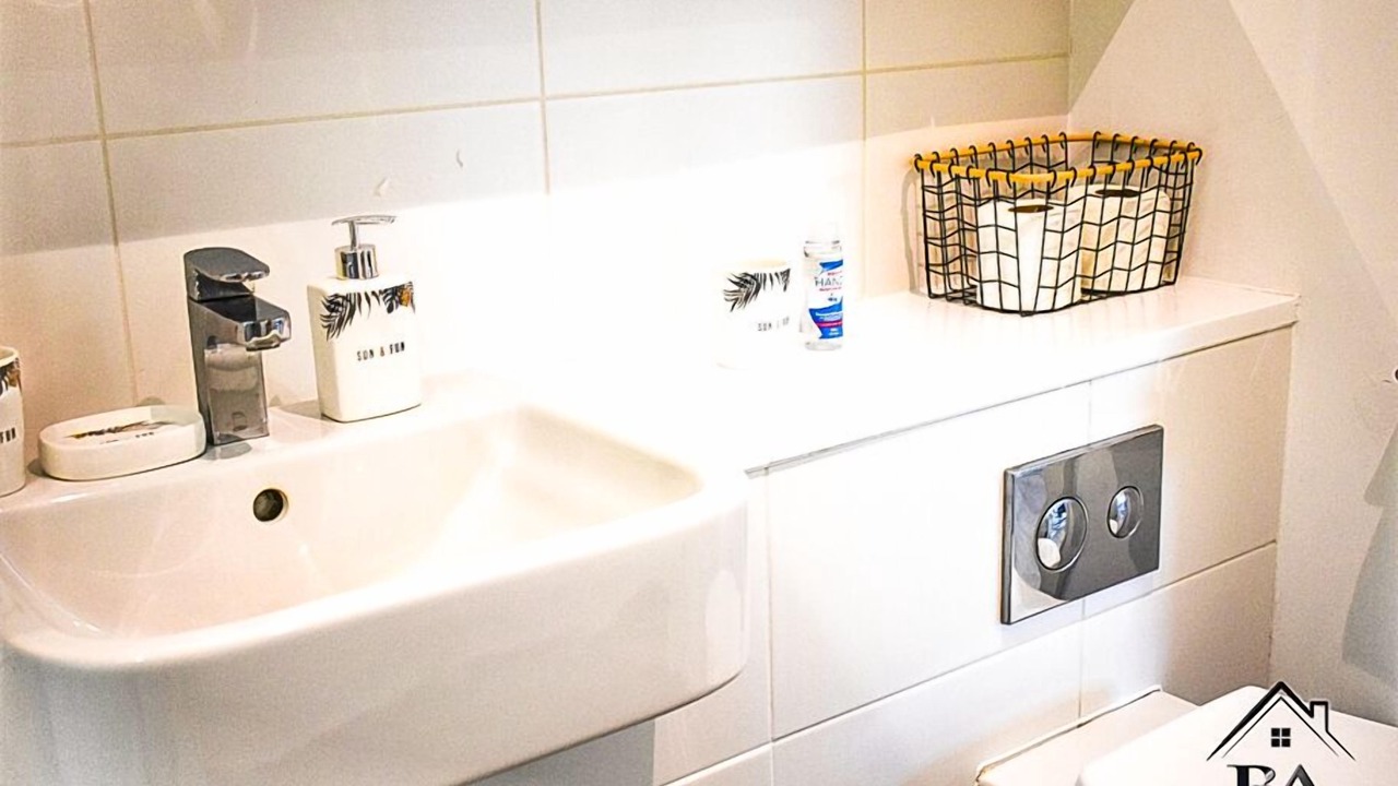 Photo of Others in Bracknell