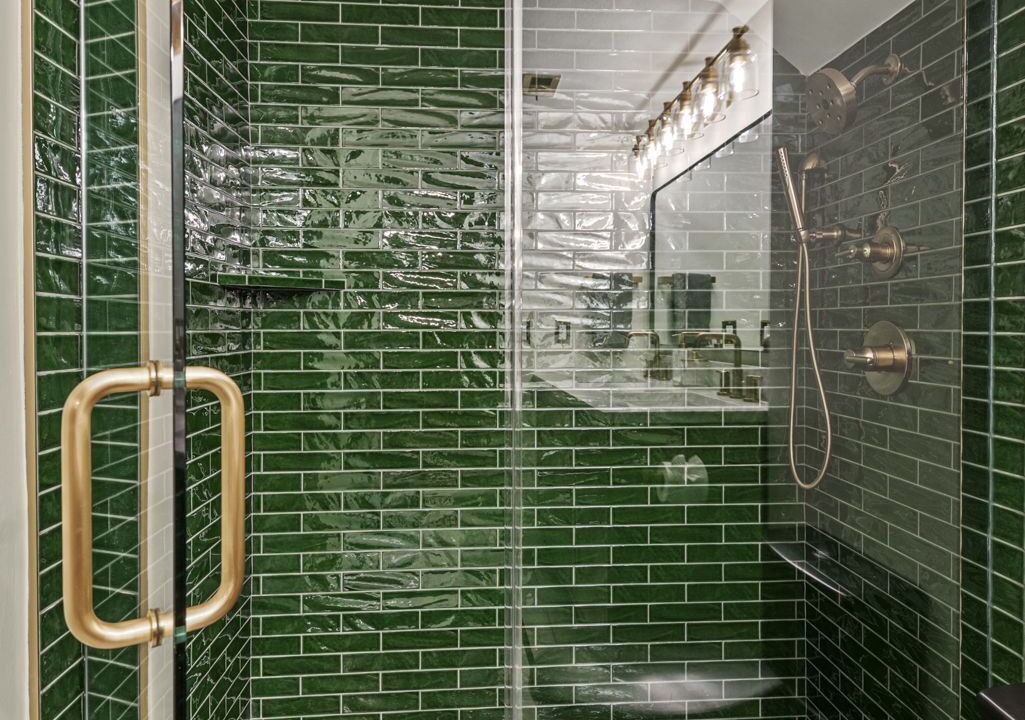 Photo of Bathroom in Greenway Plaza-Upper Kirby