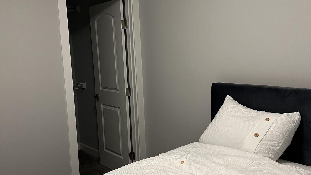 Photo of Bedroom in Calgary