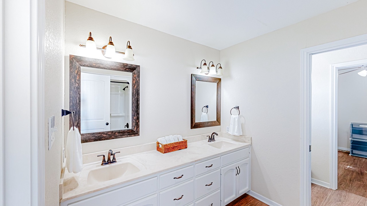 Photo of Bathroom in Cameron