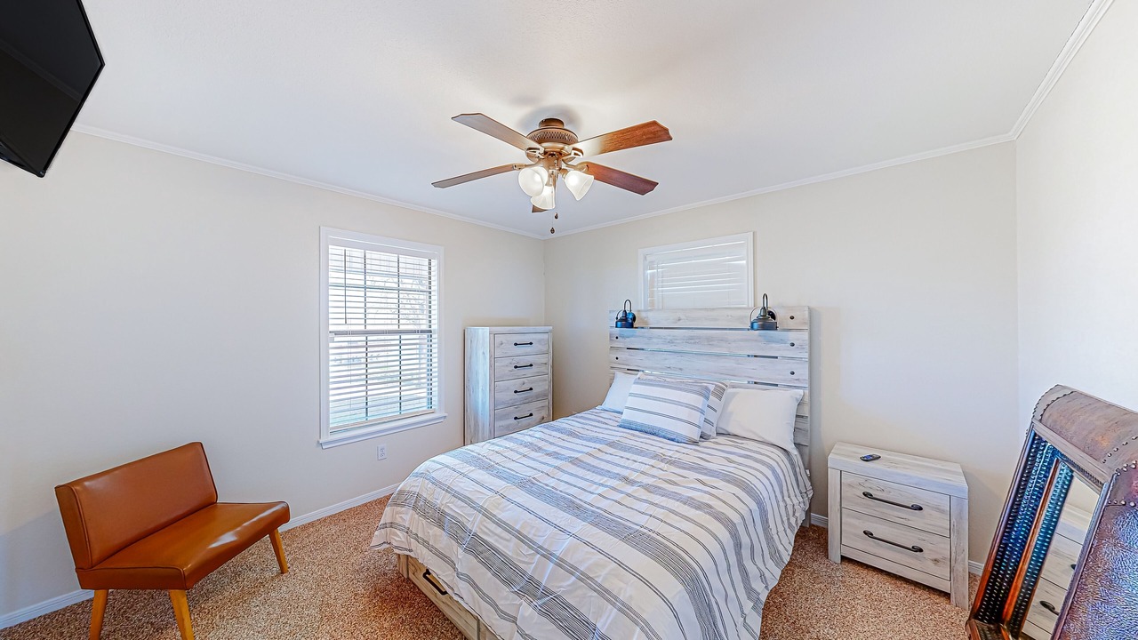 Photo of Bedroom in Cameron