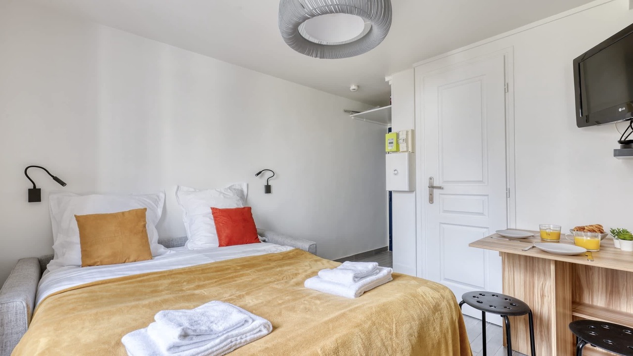 Photo of Bedroom in Batignolles