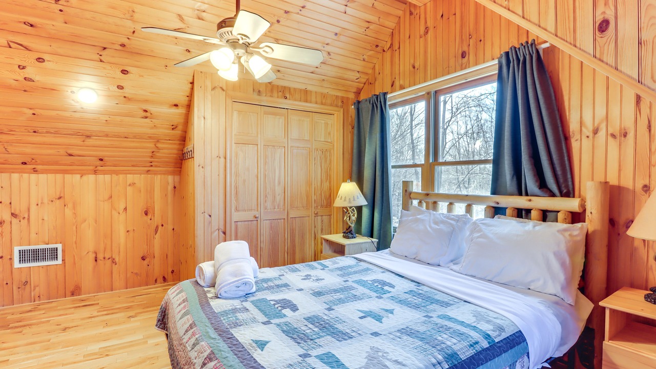 Photo of Bedroom in Briar Crest Woods