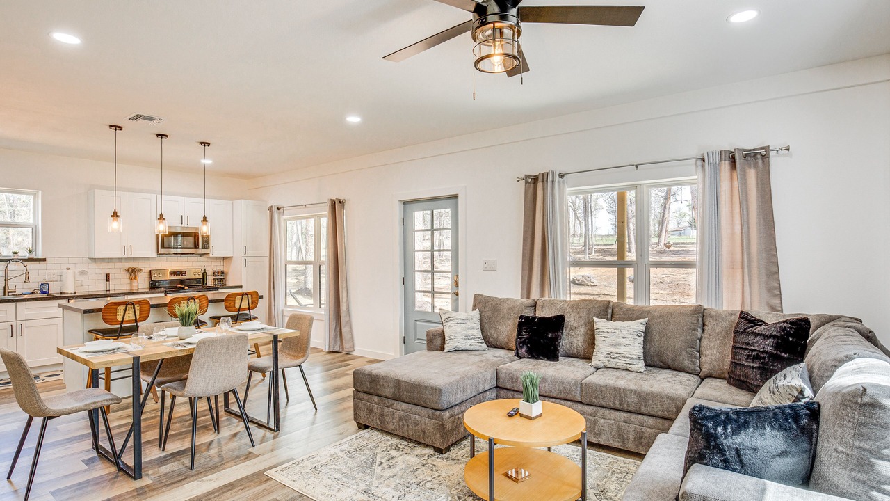 Photo of Livingroom in Winnsboro