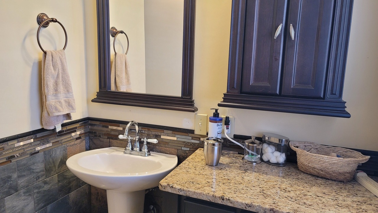 Photo of Bathroom in Vian