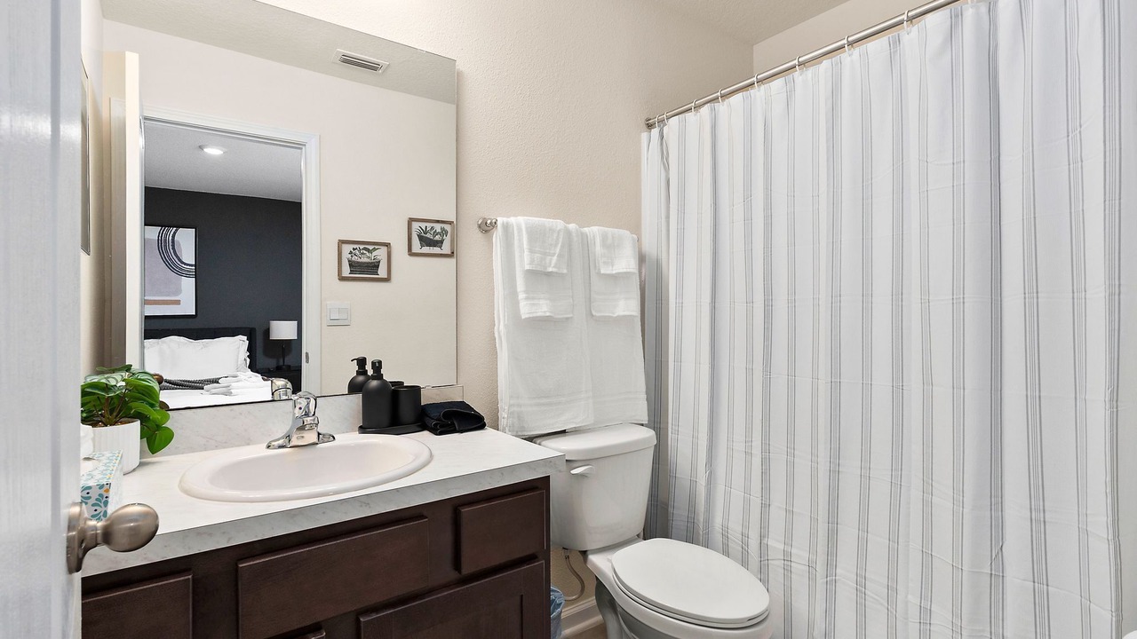 Photo of Bathroom in Baymeadows