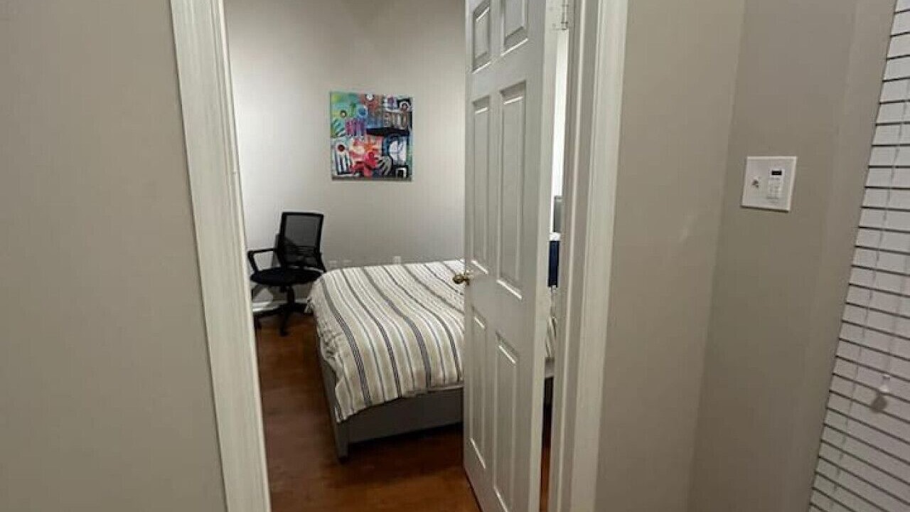 Photo of Bedroom in Alden Bridge