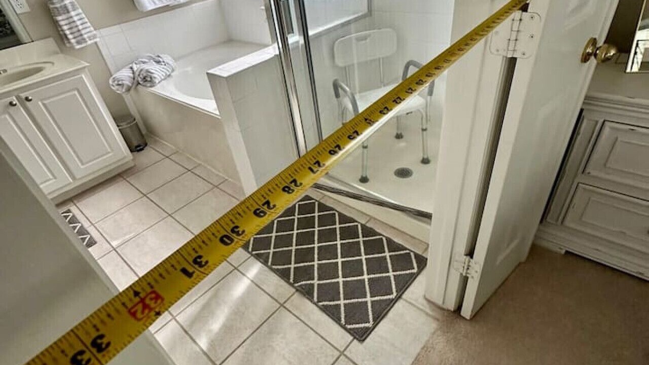 Photo of Bathroom in Alden Bridge