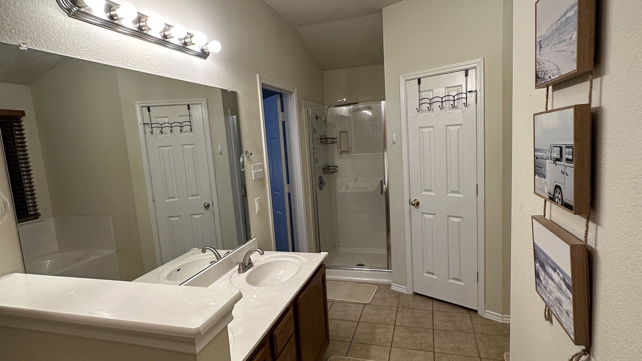Photo of Bathroom in Killeen