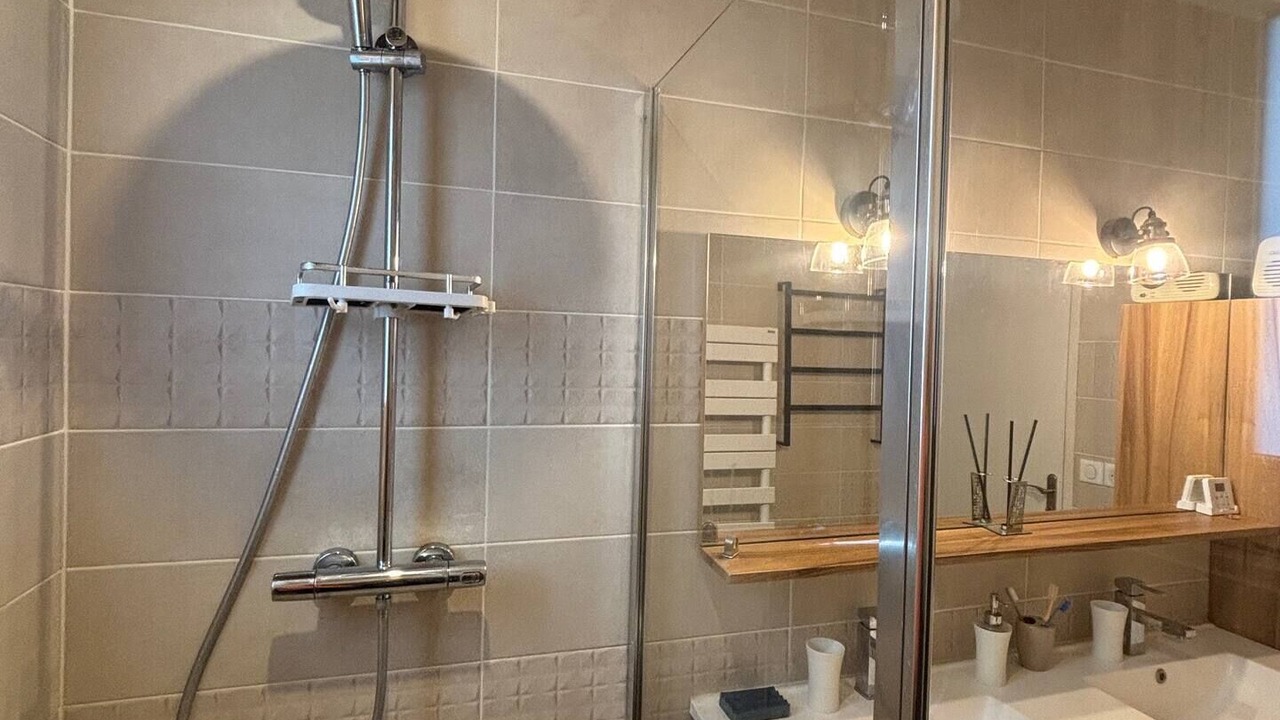Photo of Bathroom in Vitry-sur-Seine