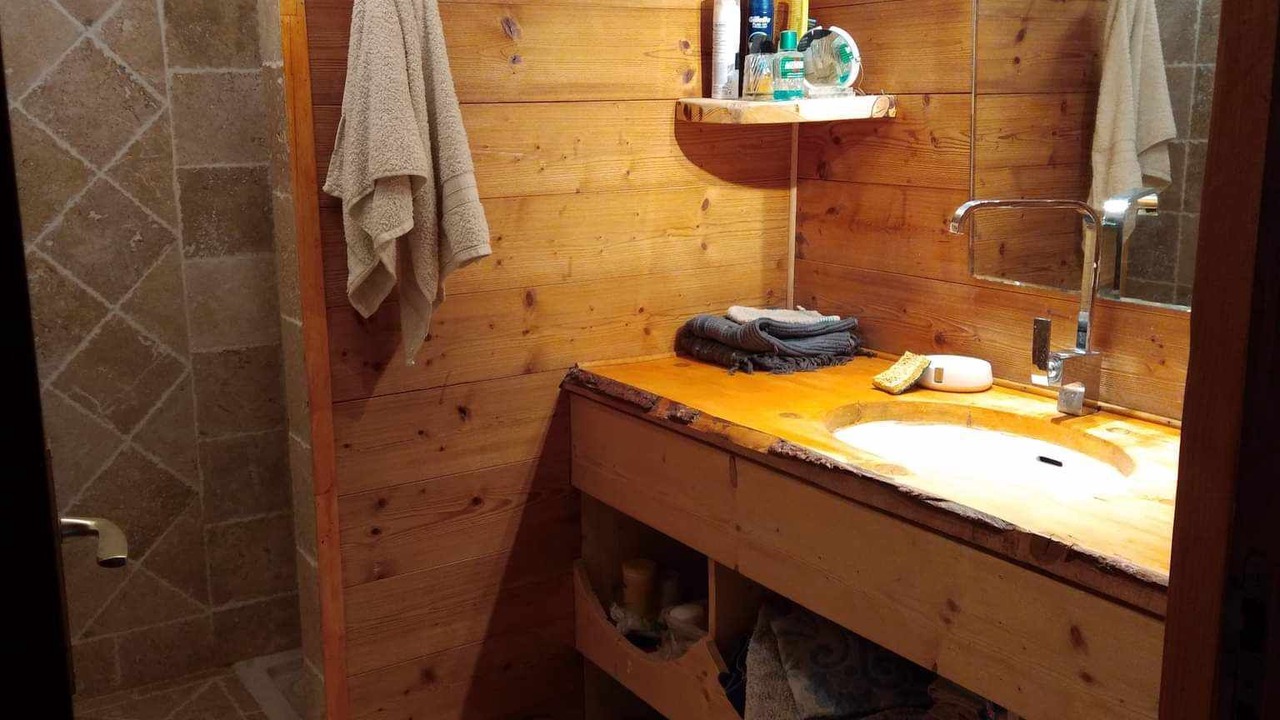 Photo of Bathroom in Bayons