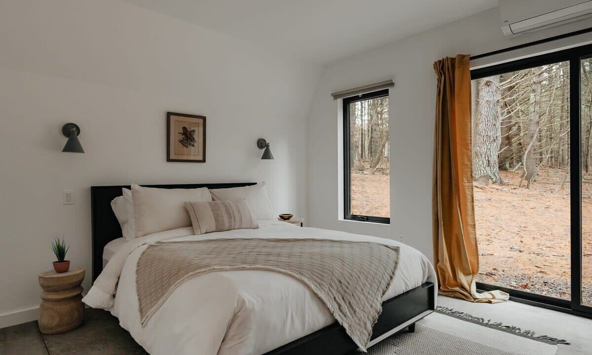 Photo of Bedroom in Round Top