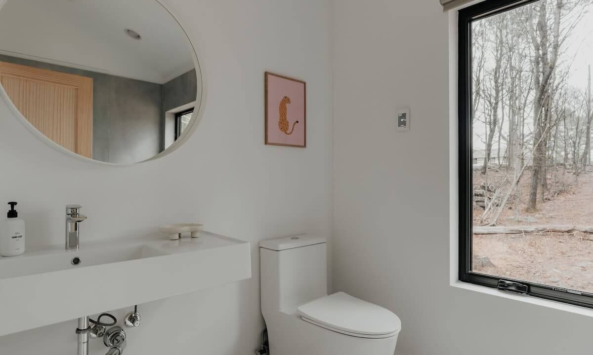 Photo of Bathroom in Round Top