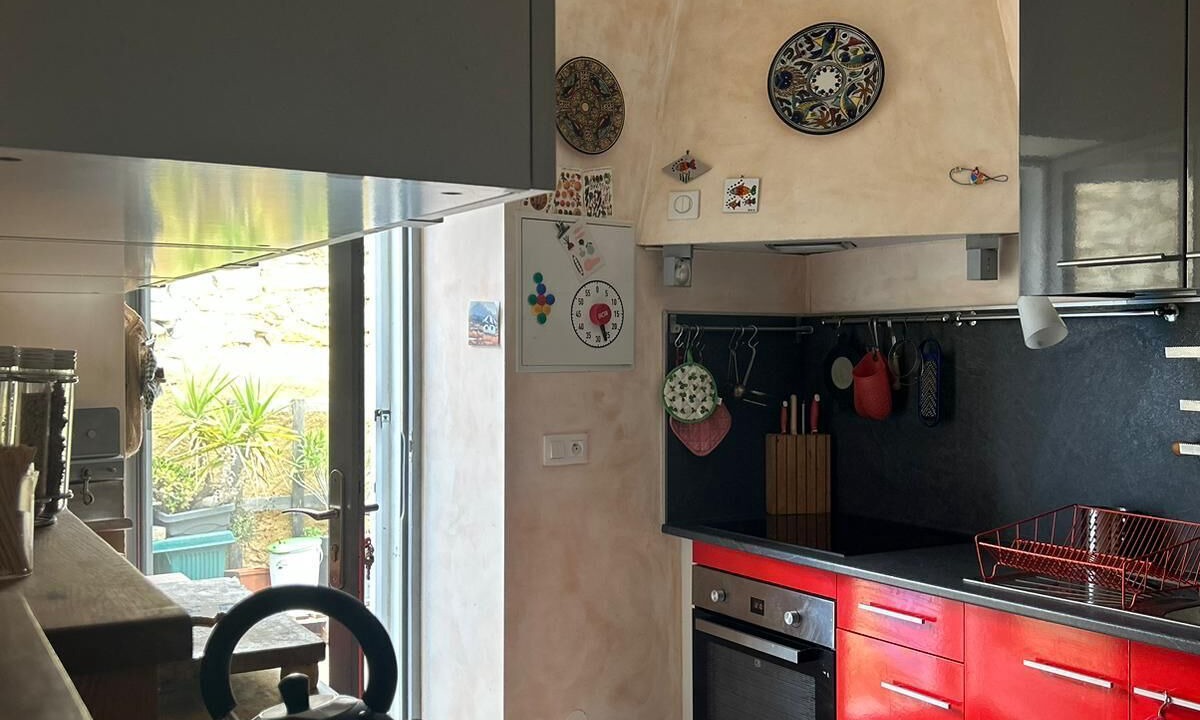 Photo of Kitchen in Peyriac-de-Mer
