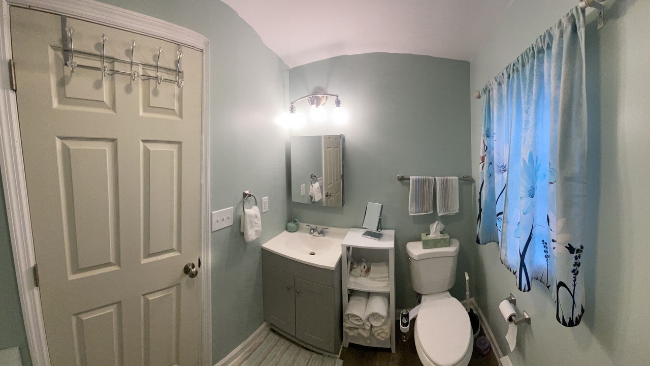 Photo of Bathroom in Delmar