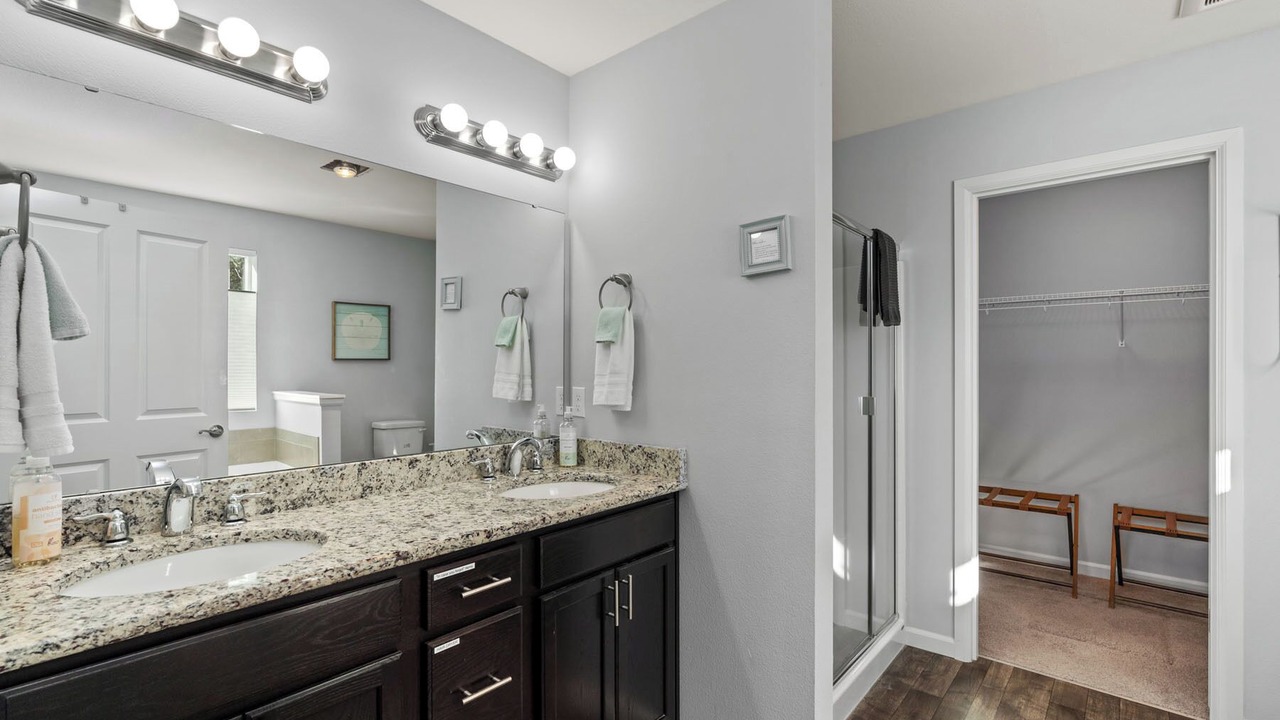 Photo of Bathroom in Ocean Shores