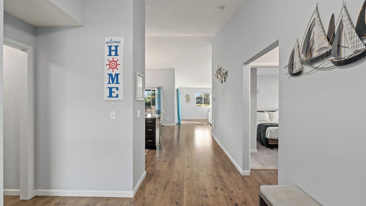 Photo of Bedroom in Ocean Shores