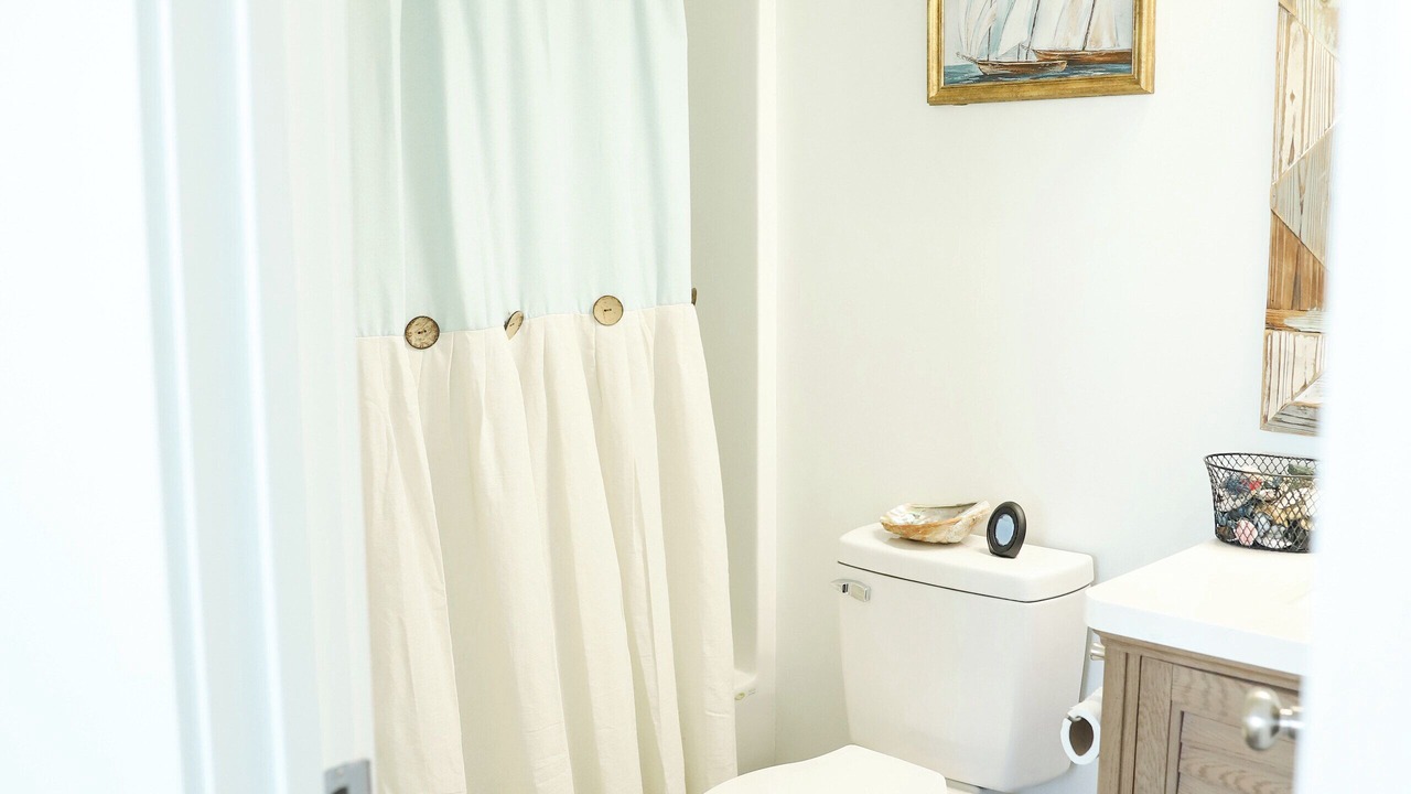 Photo of Bathroom in Mississippi City