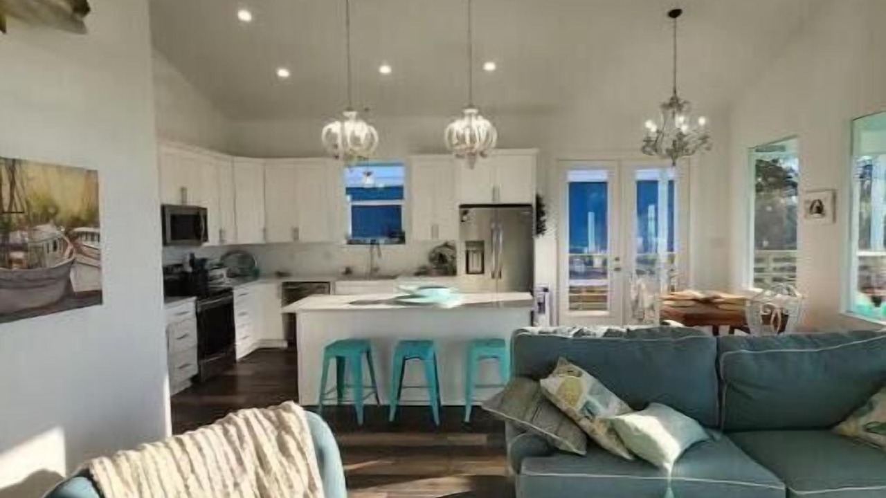Photo of Livingroom in Mississippi City