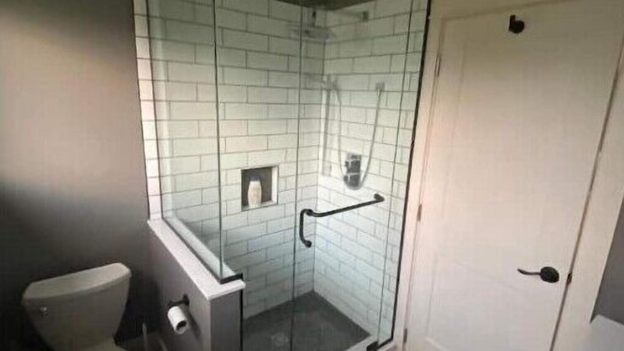 Photo of Bathroom in Belleville