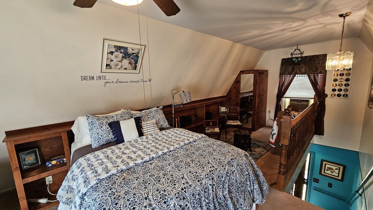 Photo of Bedroom in Hardy