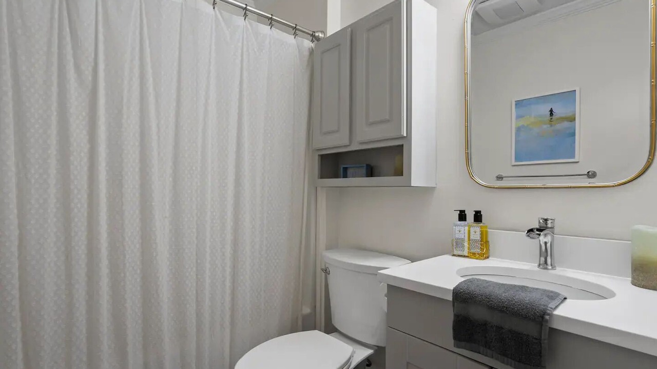 Photo of Bathroom in Ocean Springs